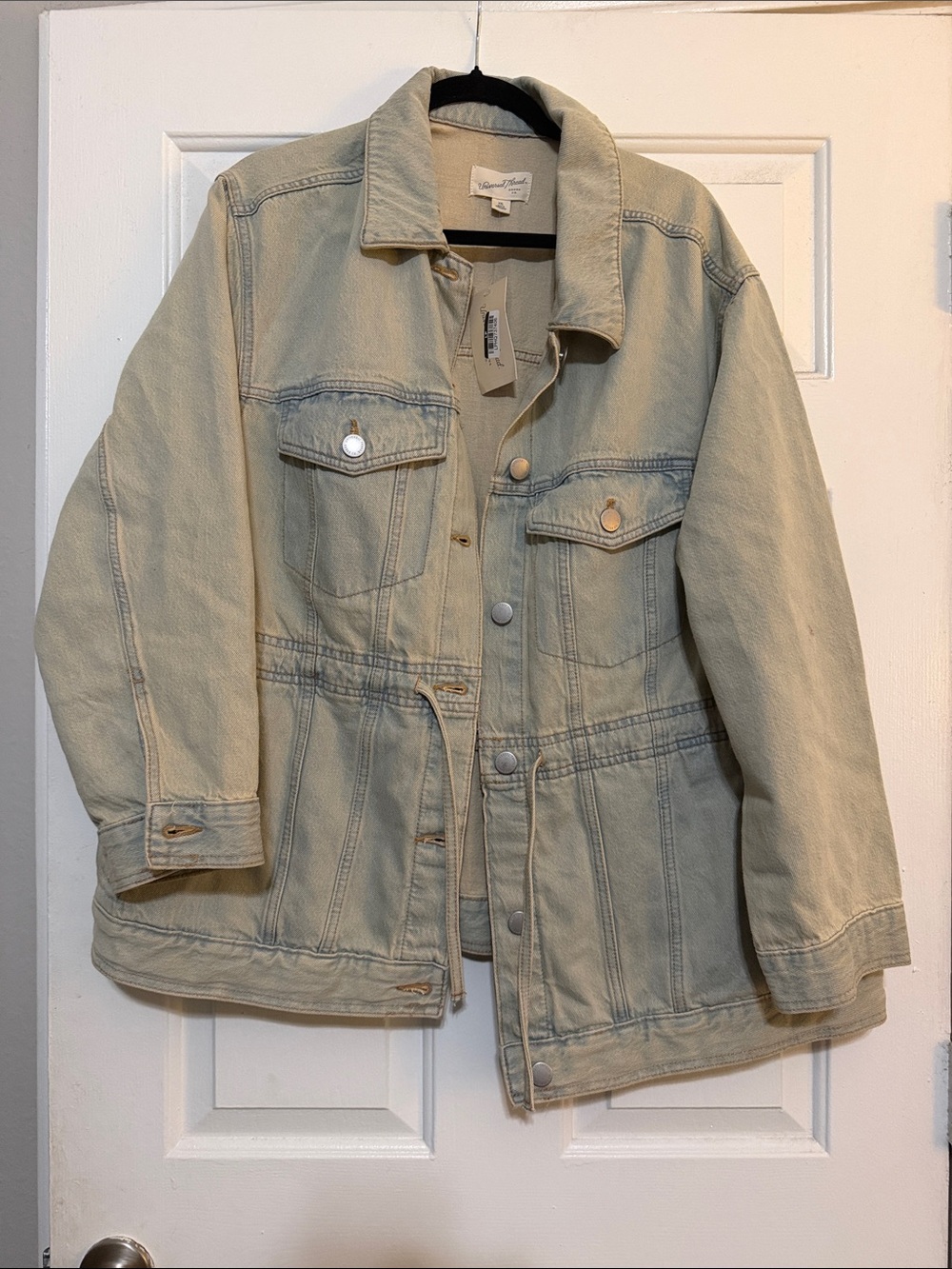 Universal Thread Light Taupe Denim Jacket